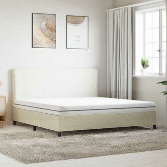 Schuimmatras middelzacht 200x200 cm
